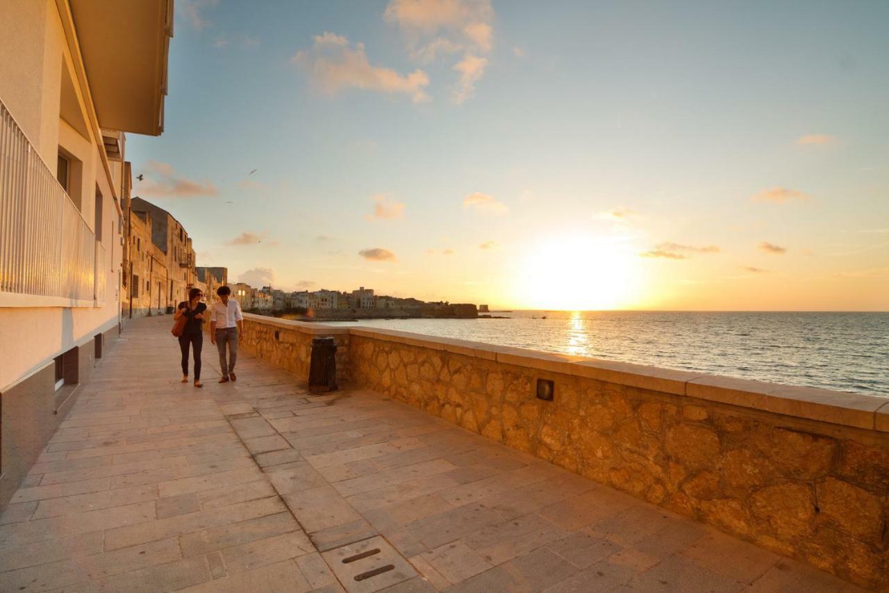 De Nobili'S Apartments Trapani Zewnętrze zdjęcie